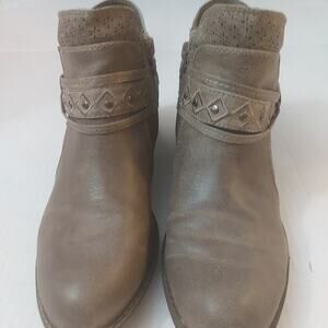 Sugar Thunderome Brown Ankle Boots Shooties 7 Western Casual Costal Cowgirl Boho